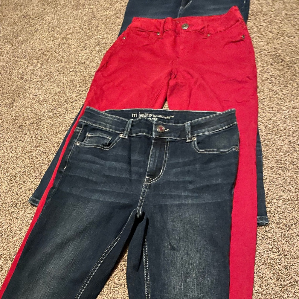 💰Maurices size 4…denim 3 pack! 2 blue denim & 1 red denim
